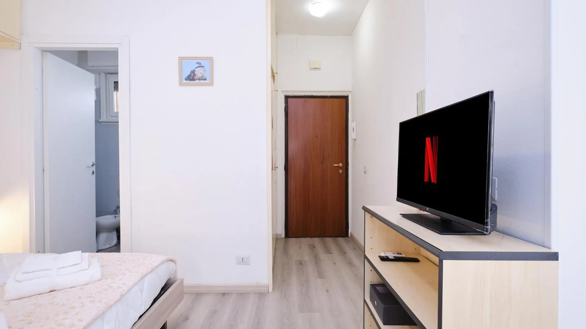 Tuscolana Blu Apartment - Grazioso Monolocale 로마