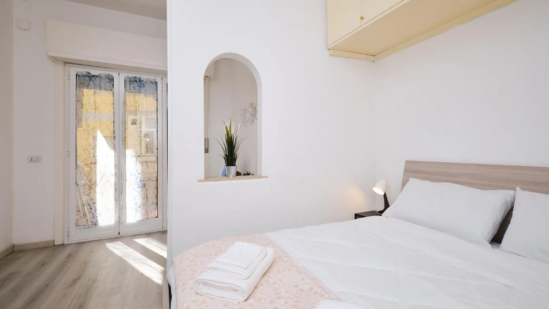 Tuscolana Blu Apartment - Grazioso Monolocale 로마