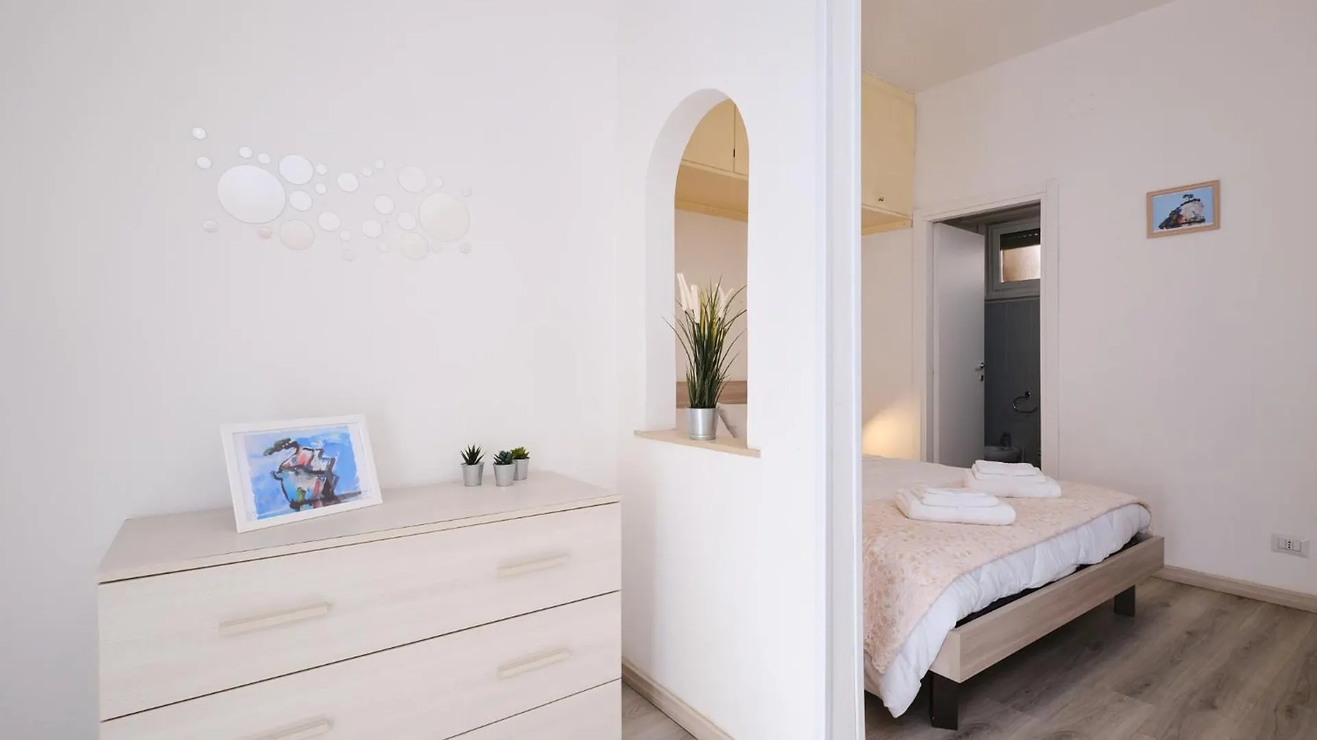 Tuscolana Blu Apartment - Grazioso Monolocale 로마 0*,